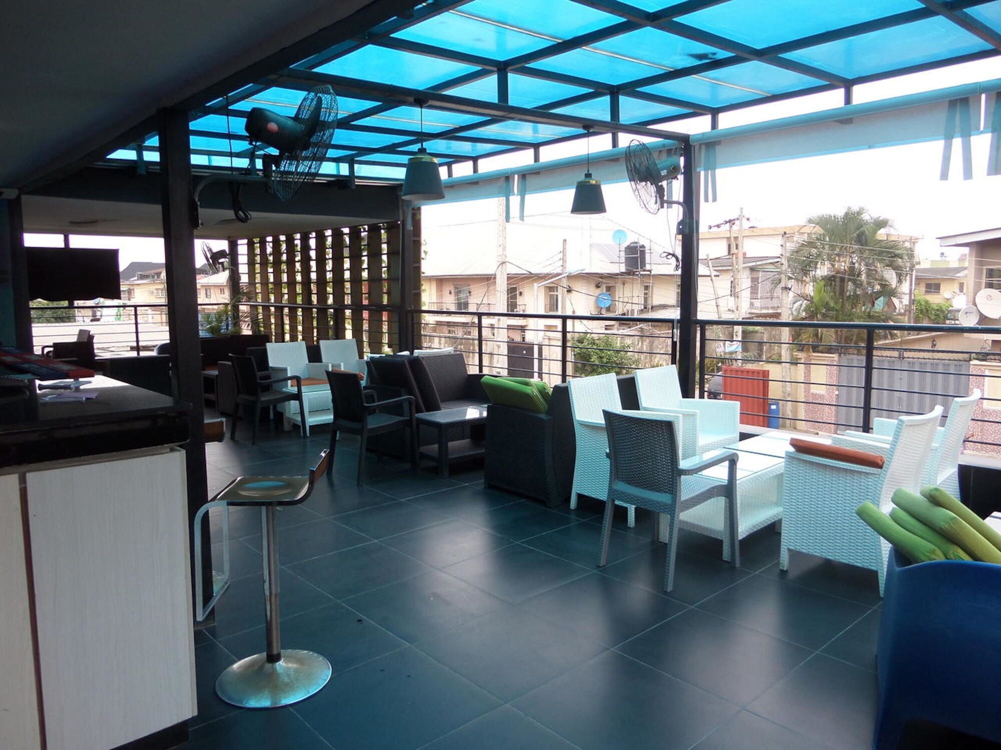 Blackwood Hotels Ikeja Exterior photo